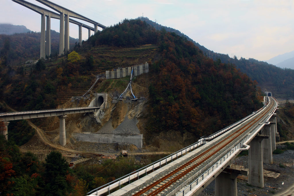 快速通道－－沪蓉西高速公路.铁路桥 摄影 少逸