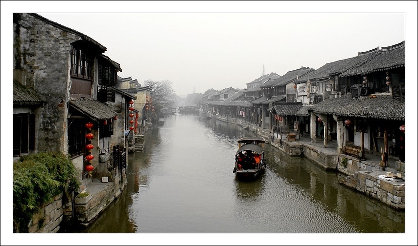 雾漫风雨廊  西塘 摄影 银色黄金