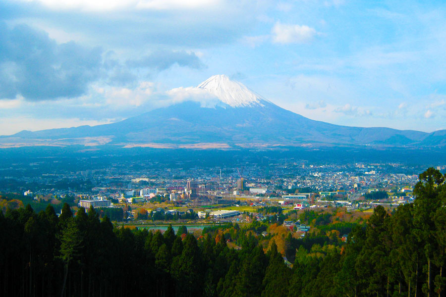 远观富士山 摄影 米星星