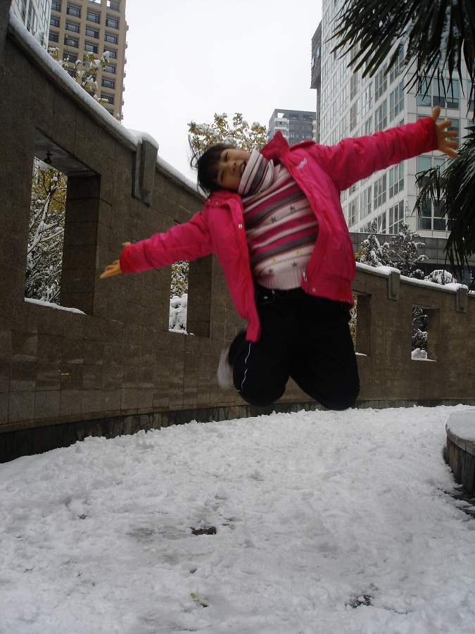 跳动的雪 摄影 银雪飞渡