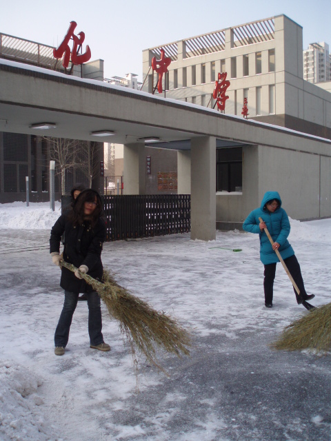 扫雪 摄影 小倩幽人