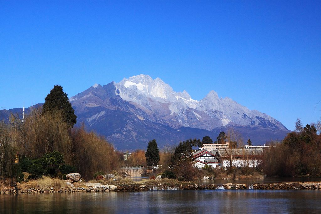 玉龙雪山 摄影 实在人