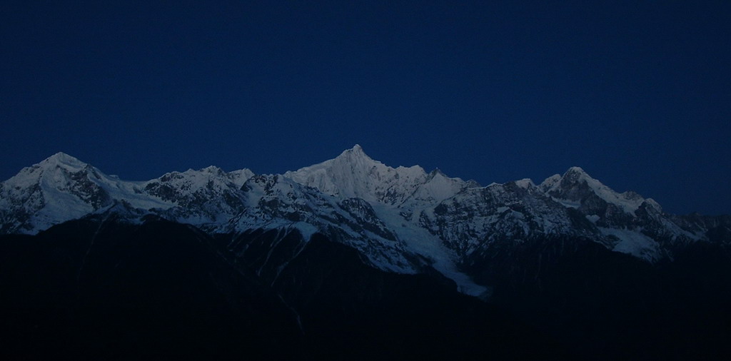 月光下的梅里雪山 摄影 铁血丹心