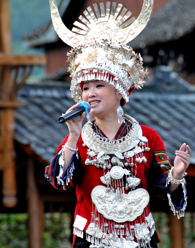 苗族歌手阿呦朵 摄影 wuhanmingmin