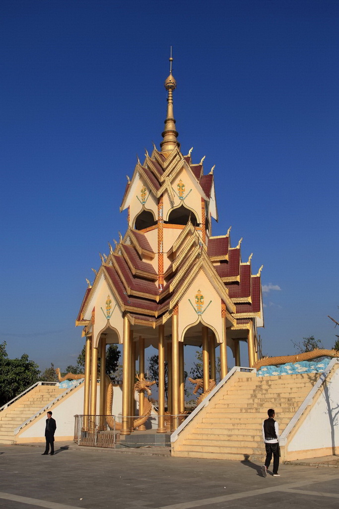 瑞丽-建筑 摄影 勤务员