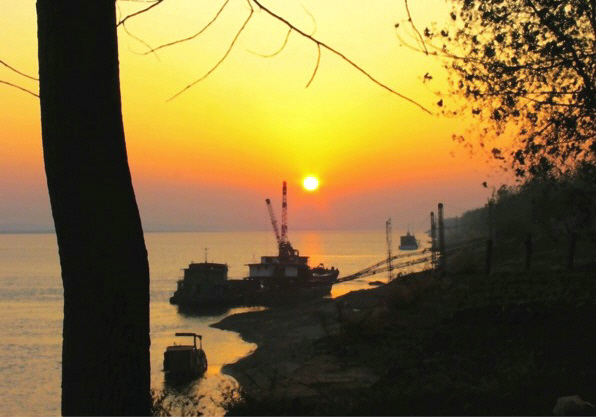 夕照大江流 摄影 千里清秋