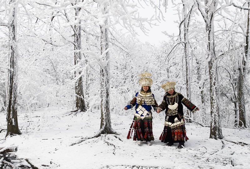 踏雪 摄影 凡子