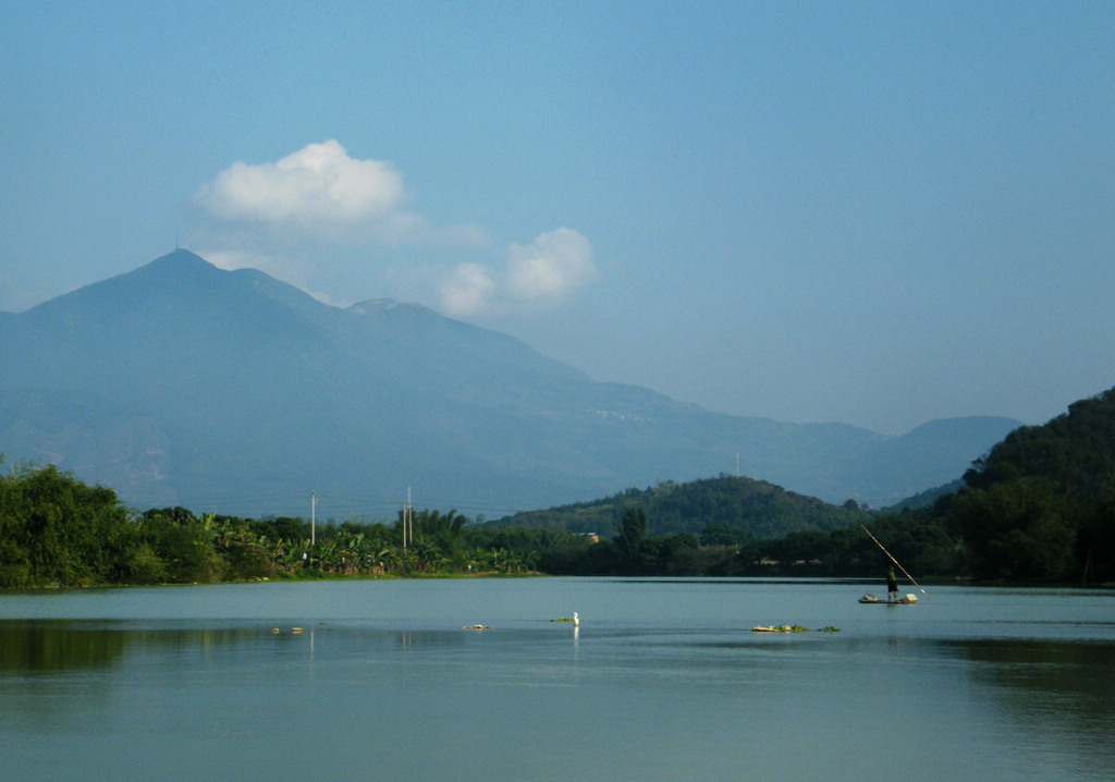 青山绿水，白云悠悠 摄影 梁岗樵夫