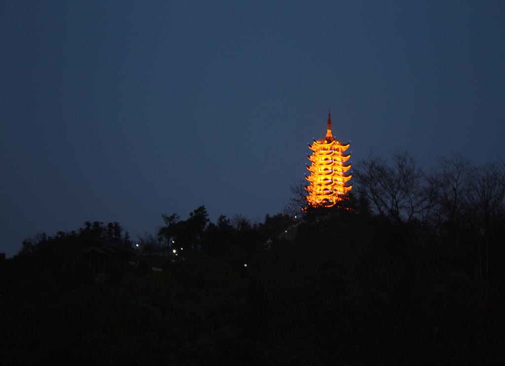 半山夜景 摄影 喜得乐