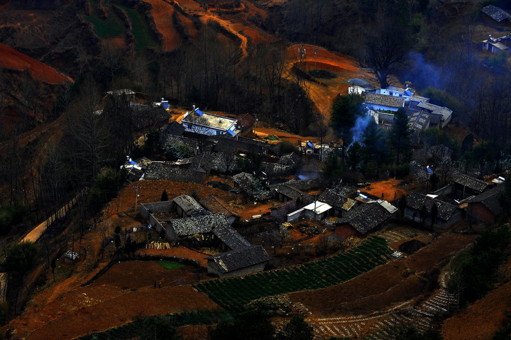 红土地之韵----村庄 摄影 石峰子