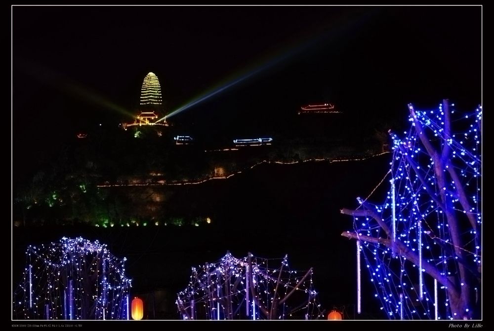 大佛夜景 摄影 禾春玉粒