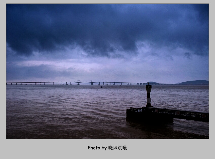 《风雨远眺》 摄影 晓风晨曦