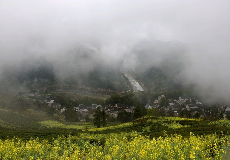 山间云雾 摄影 年轻心