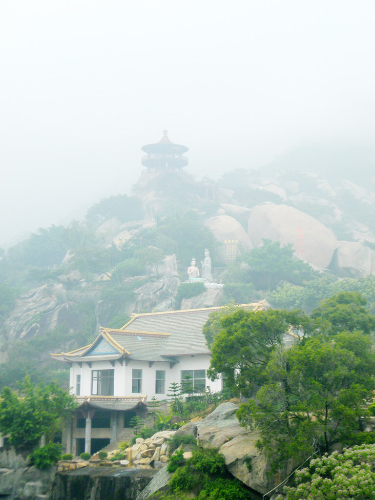 雾中的厦门金山石谷2 摄影 梁岗樵夫