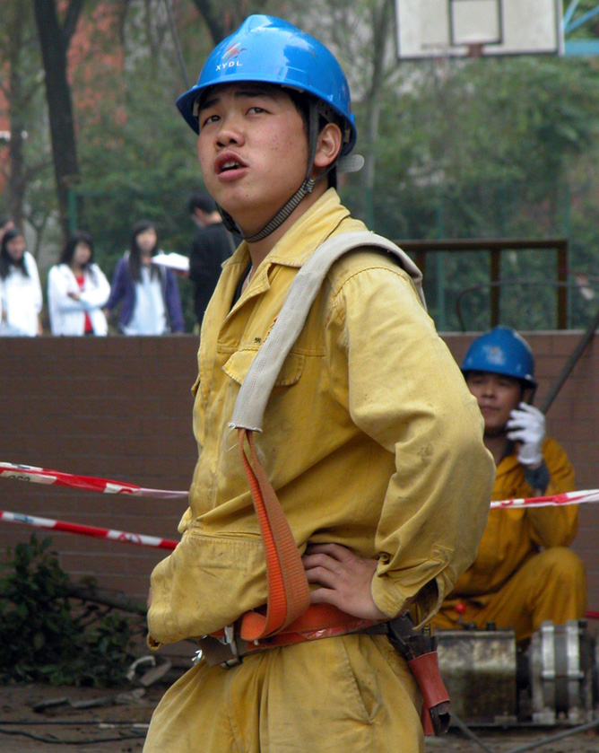 电力工人（6） 摄影 路明