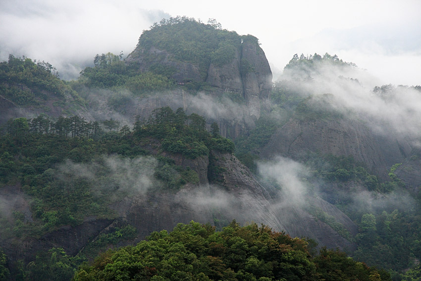 武夷山虎啸岩 摄影 老过