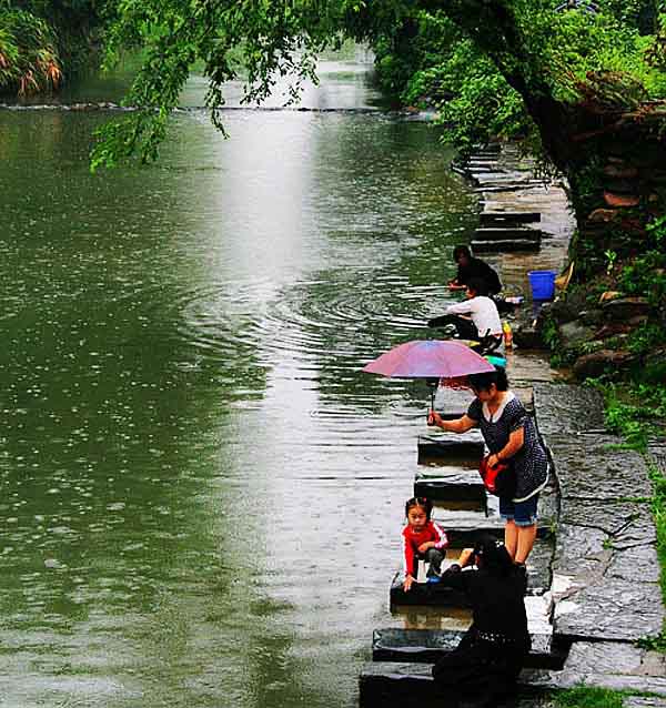 婺源溅了我雨中情 摄影 陈昕昀