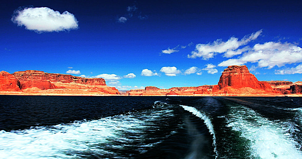 Lake Powell---美国犹他州 摄影 心宇