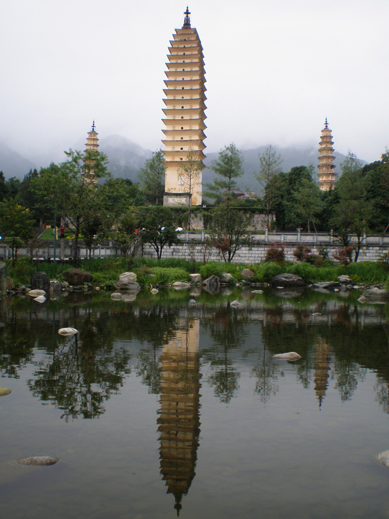 崇圣寺三塔倒影 摄影 唯一的心