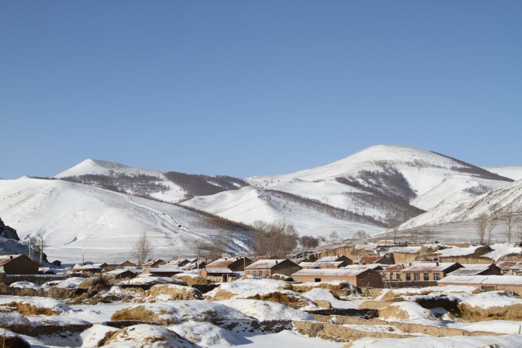 在那遥远的小山村 摄影 雕光剑影