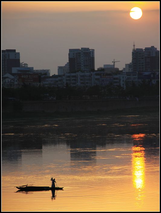 夕阳之下 摄影 驰宇