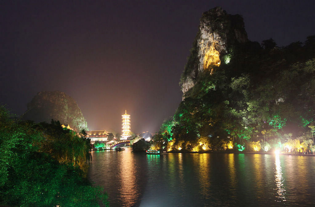 木龙湖夜景 摄影 湖塘月色