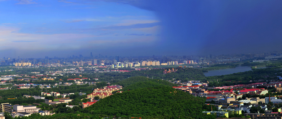 东边太阳西边雨—5.30 京城天景 摄影 林大林