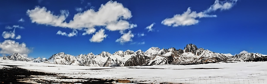 格聂雪山 摄影 一朽木