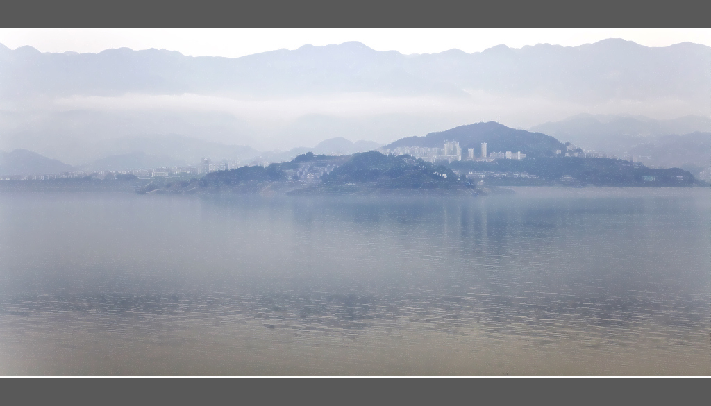 高峡出平湖 摄影 雨冰