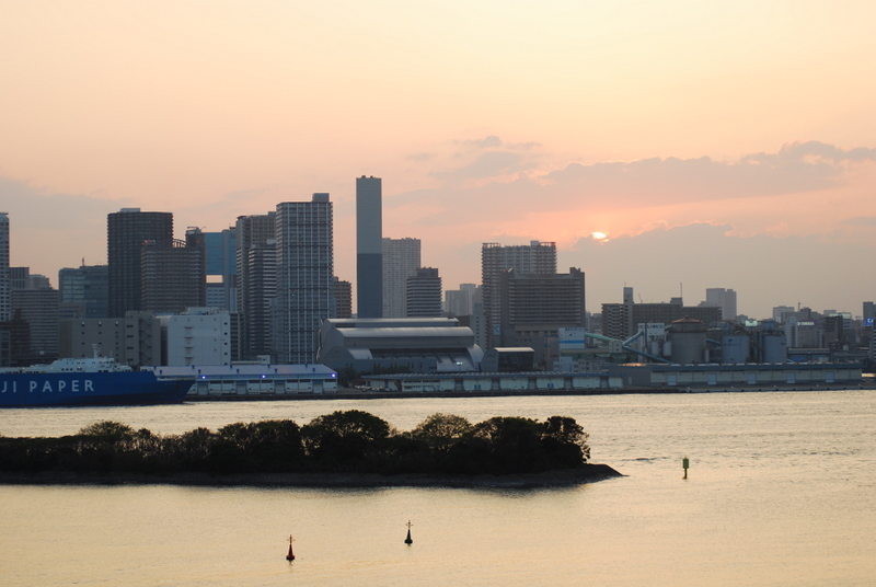 东京湾落日 摄影 集束光