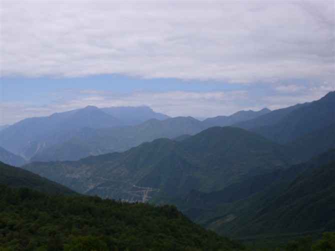 远望青山山重山 摄影 SL游遍china