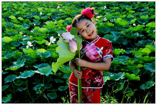 芊芊小美女 摄影 慕然回首