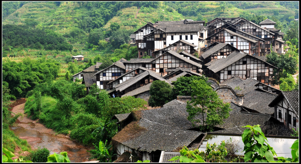 青山绿水拥古镇 摄影 三峡猿