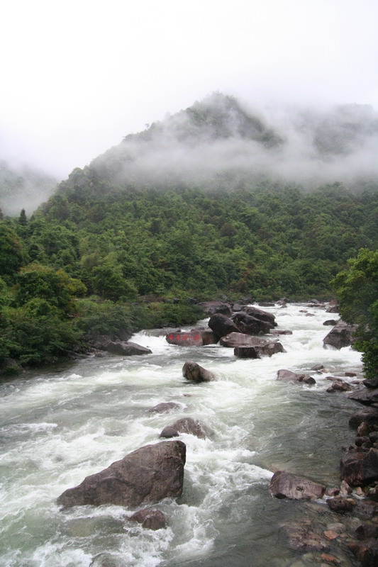 山还是那个山，水还是那个水 摄影 ujszjm