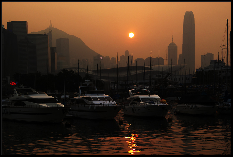 避风塘夕阳 摄影 菩提子