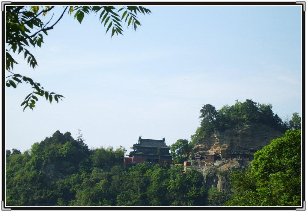 随我一起上武当（三）远眺南岩（放大） 摄影 云海松涛