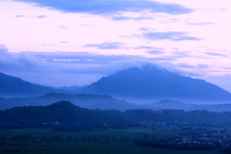 山边小景 摄影 英德小强