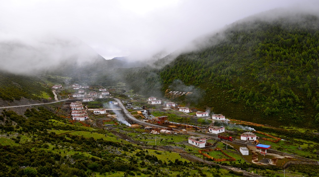 达雍村的早晨 摄影 一张一弛