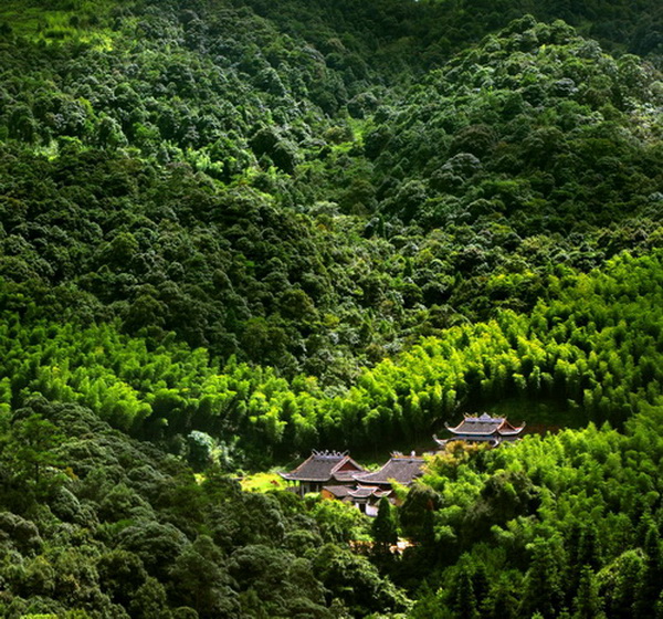 心中古刹 摄影 同舟风雨