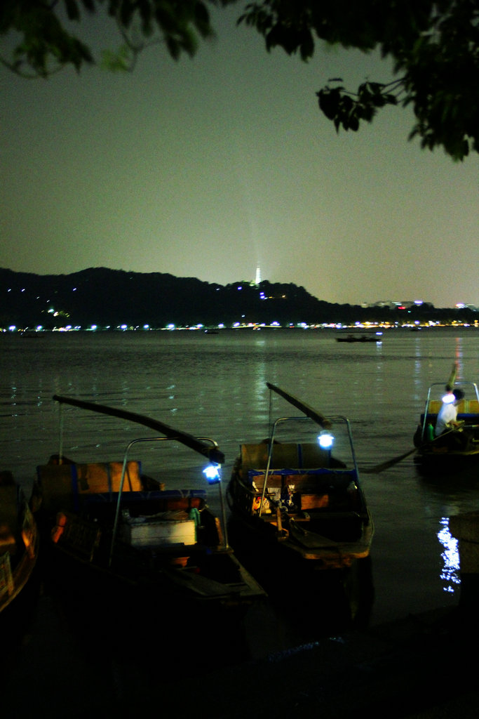 夜泊西湖 摄影 空谷听风