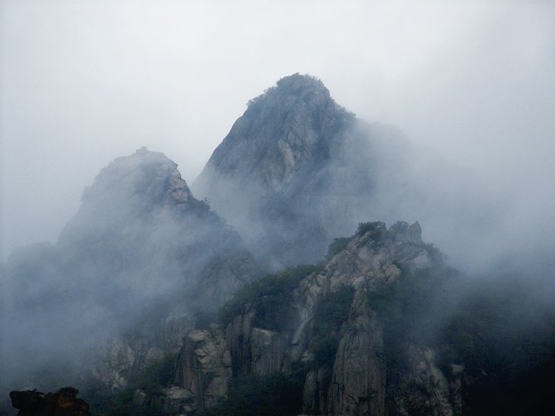 五龙烟雨1 摄影 皓月郑顺安