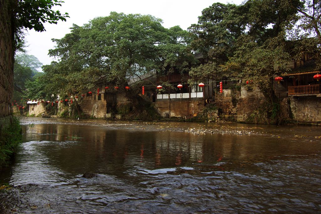 重庆-偏岩 摄影 秋雨寒风