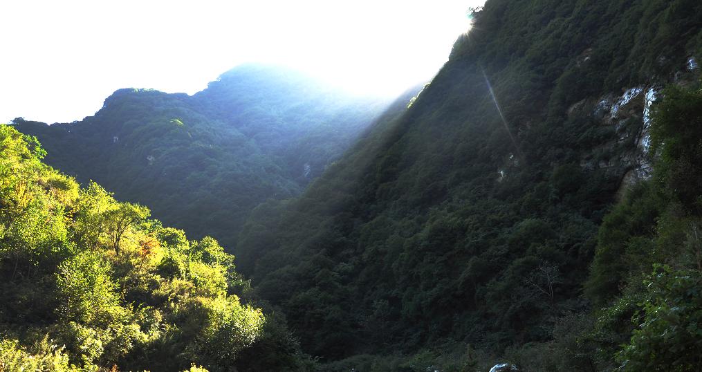 山间夕照 摄影 解梦泽