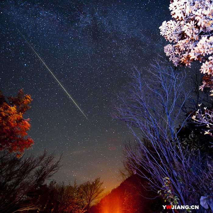 深秋的夜空 摄影 文江