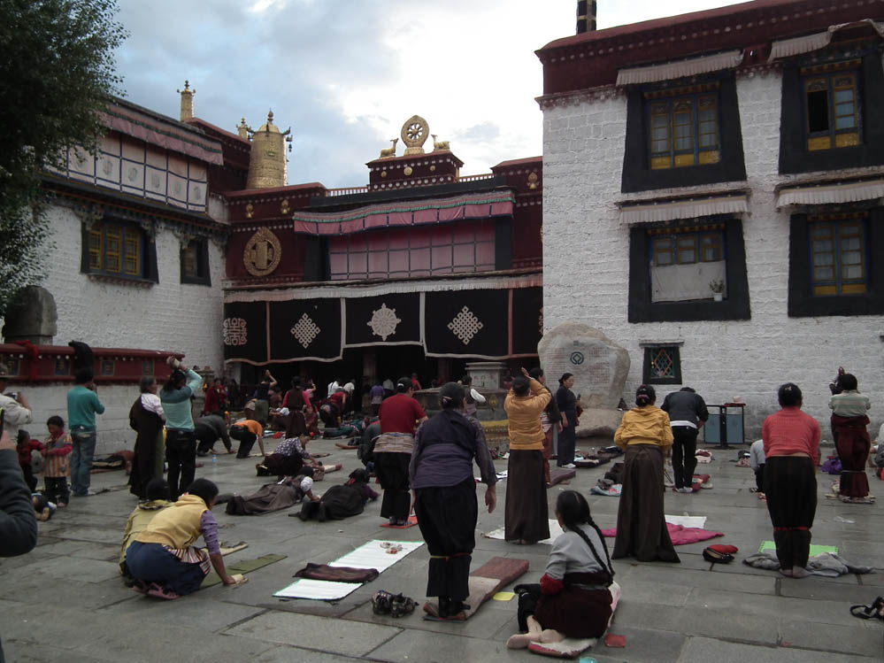 拉萨大昭寺前纪实 摄影 青5532