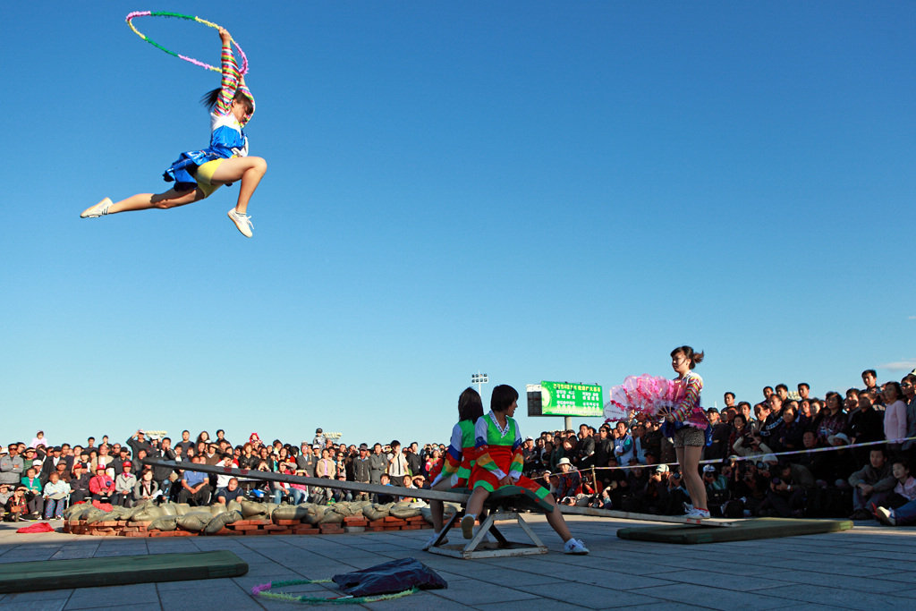 朝鲜族传统体育项目-跳板《飞翔》 摄影 蓝七星