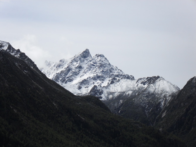 藏地神山  十二仙女峰 摄影 SL游遍china