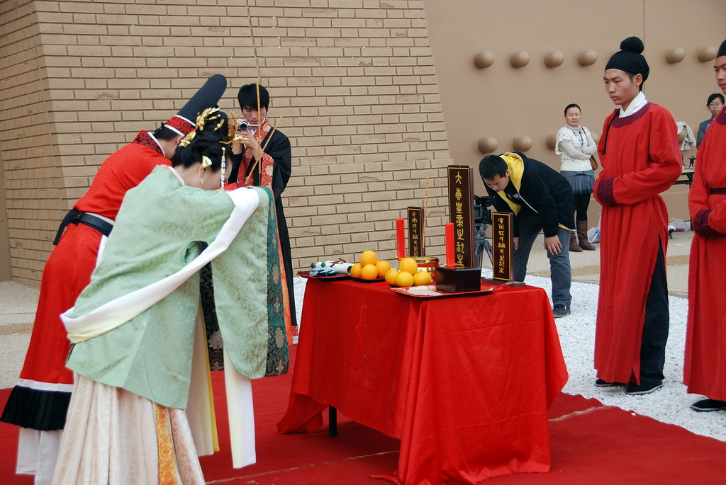 祭拜 摄影 译书人