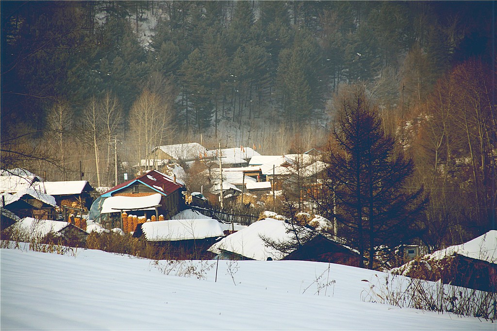 冬日山村 摄影 星湖