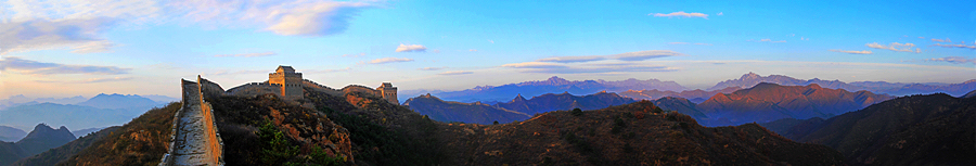 横亘金山 摄影 雨彤